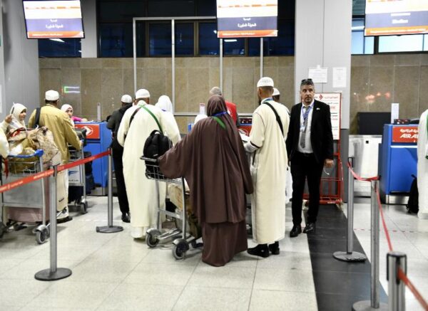 Constantine (Hadj1446h) : départ du premier groupe de pèlerins vers les Lieux Saints
