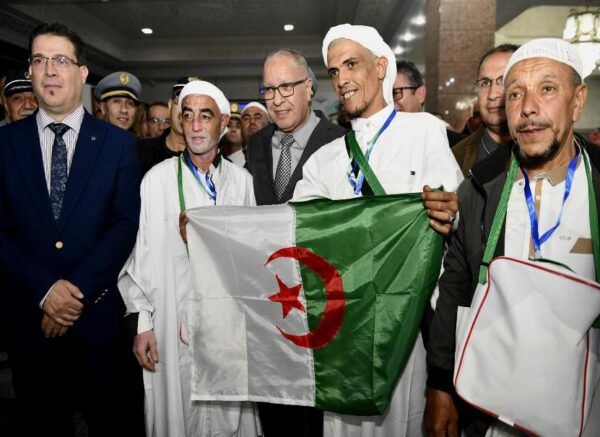 Constantine (Hadj1446h) : départ du premier groupe de pèlerins vers les Lieux Saints