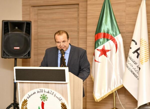 Constantine : Forum régional sur le renforcement de l'économie nationale et la promotion des exportation