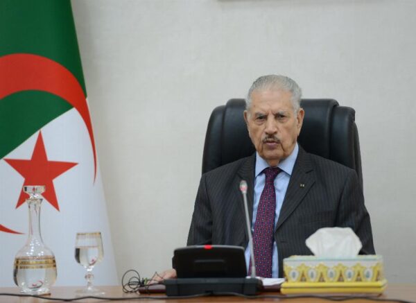 Le président du Conseil de la Nation préside une réunion de coordination avec les présidents des groupes parlementaires