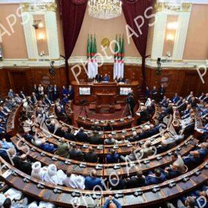 Algérie : Azzouz Nasri élu président du Conseil de la Nation