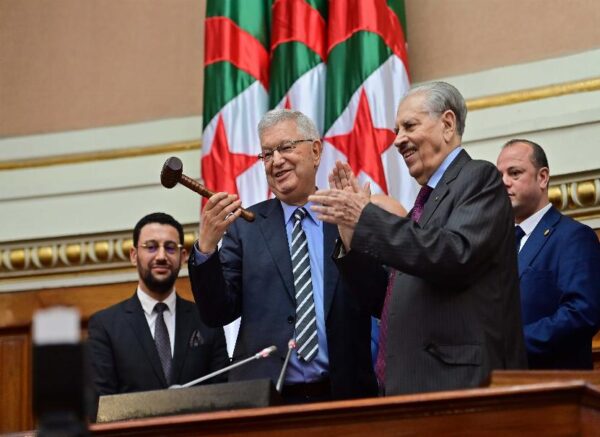 Algérie : Azzouz Nasri élu président du Conseil de la Nation